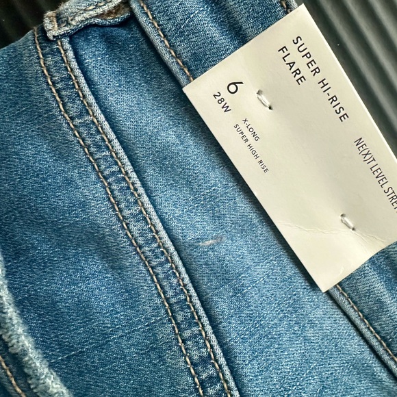 American Eagle Extra Long High Waisted Flare Jeans - Picture 4 of 4